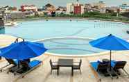 Swimming Pool 6 Novotel Balikpapan