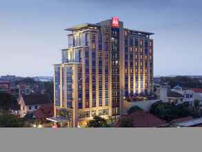 Exterior 4 ibis Semarang Simpang Lima