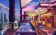 Swimming Pool 6 Mercure Jakarta Simatupang