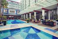 Swimming Pool Mercure Pontianak City Center