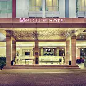 Exterior view 1 Mercure Pontianak City Center, Pontianak Hotels