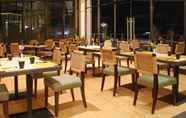 Restaurant 3 Novotel Manado Golf Resort & Convention Center