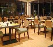 Restaurant 3 Novotel Manado Golf Resort & Convention Center