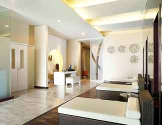 Lobby 2 Novotel Jakarta Gajah Mada