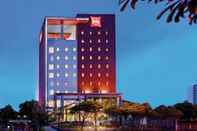 Bangunan ibis Surabaya City Center