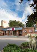 Exterior view Mercure Maidstone Great Danes Hotel