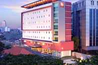 Exterior ibis Jakarta Senen