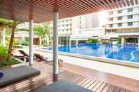 Swimming Pool Pullman Jakarta Indonesia Thamrin CBD