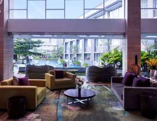 Lobi 2 Grand Mercure Bandung Setiabudi