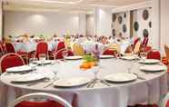 Functional Hall 6 ibis Styles Malang