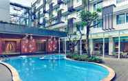 Swimming Pool 6 Mercure Jakarta Sabang