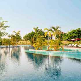 Exterior1The Lake Garden Hotel Nay Pyi Taw - MGallery Collection，缅甸飯店