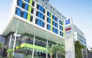 Exterior 3 ibis budget Jakarta Daan Mogot