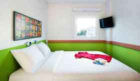 Bedroom 4 ibis budget Semarang Tendean