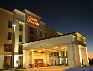 Exterior 2 Hampton Inn & Suites Bastrop