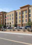 Exterior Hampton Inn and Suites Barstow