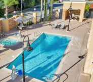 Others 7 Hampton Inn and Suites Hemet