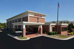 Hampton Inn High Point, SGD 268.14