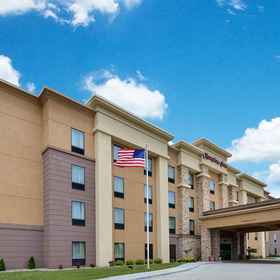 Exterior 1 Hampton Inn Iowa City/University Area, Iowa City Public Library Hotels