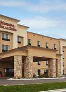 Exterior Hampton Inn and Suites Williston