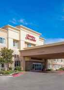 Exterior Hampton Inn and Suites Merced