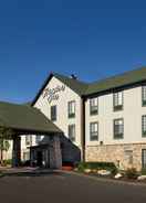 Exterior Hampton Inn Kansas City The Legends