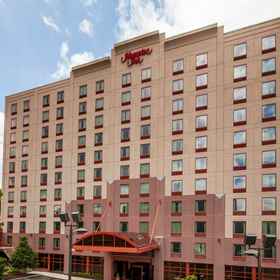 Exterior1Hampton Inn New York - LaGuardia Airport,Elmhurst Avenue飯店