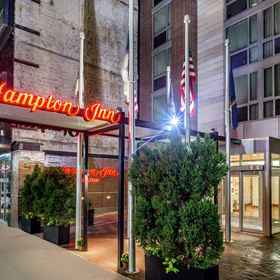 Exterior1Hampton Inn Manhattan Grand Central,史泰登岛飯店