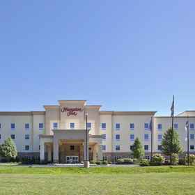 Exterior1Hampton Inn Matamoras/Milford,Cedar Lakes Estate飯店