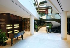 기타 6 Waldorf Astoria Berlin