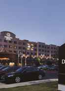 Exterior DoubleTree Suites by Hilton Bentonville