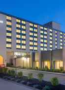 Exterior DoubleTree by Hilton Boston North Shore