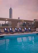 Pool Hampton Inn Chicago Downtown/Magnificent Mile