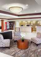 Lobby DoubleTree by Hilton Cleveland - Independence