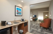 อื่นๆ 7 Hampton Inn and Suites Cincinnati-Union Centre