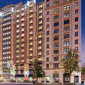 Exterior 1 Hilton Garden Inn Washington DC Downtown, Khách sạn Renwick Gallery