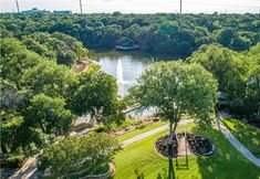 기타 3 Hilton DFW Lakes Executive Conference Center