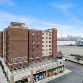 Exterior1Homewood Suites by Hilton Edgewater-NYC Area,191st Street飯店