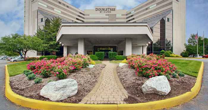 Others DoubleTree by Hilton Newark Airport