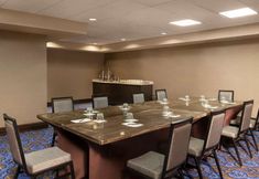 Lain-lain 7 Hilton Fort Worth