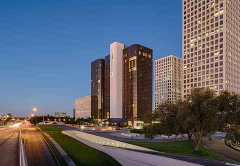 Others DoubleTree by Hilton Houston - Greenway Plaza