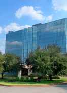 Exterior Hilton Houston Westchase