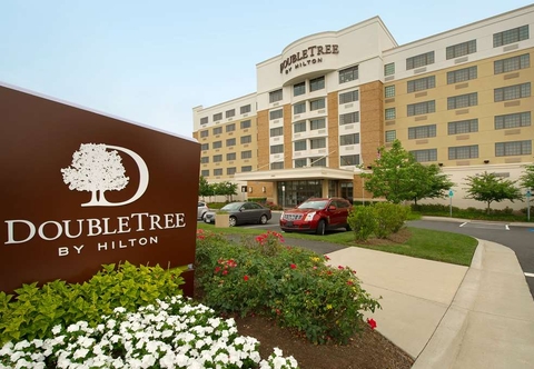 Others DoubleTree by Hilton Sterling - Dulles Airport