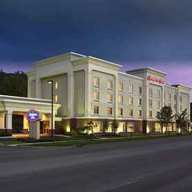 Exterior1Hampton Inn Ithaca,Kitchen Theater飯店
