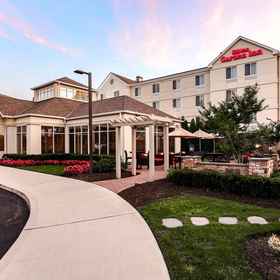 Exterior1Hilton Garden Inn Melville,NYCB Theatre at Westbury飯店