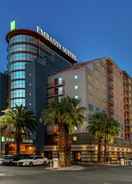 Exterior Embassy Suites by Hilton Convention Center Las Vegas