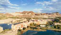 Hilton Lake Las Vegas Resort and Spa, SGD 240.40