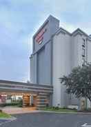 Exterior Hampton Inn by Hilton Monterrey/Galerías-Obispado