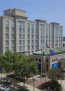 Exterior Hilton Garden Inn Virginia Beach Town Center