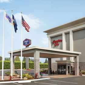 Exterior1Hampton Inn Portland/Clackamas,布拉甘萨茶飯店